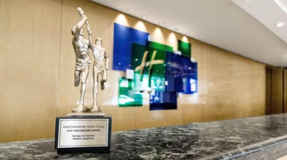 Holiday Inn Express Rosario By Ihg מראה חיצוני תמונה