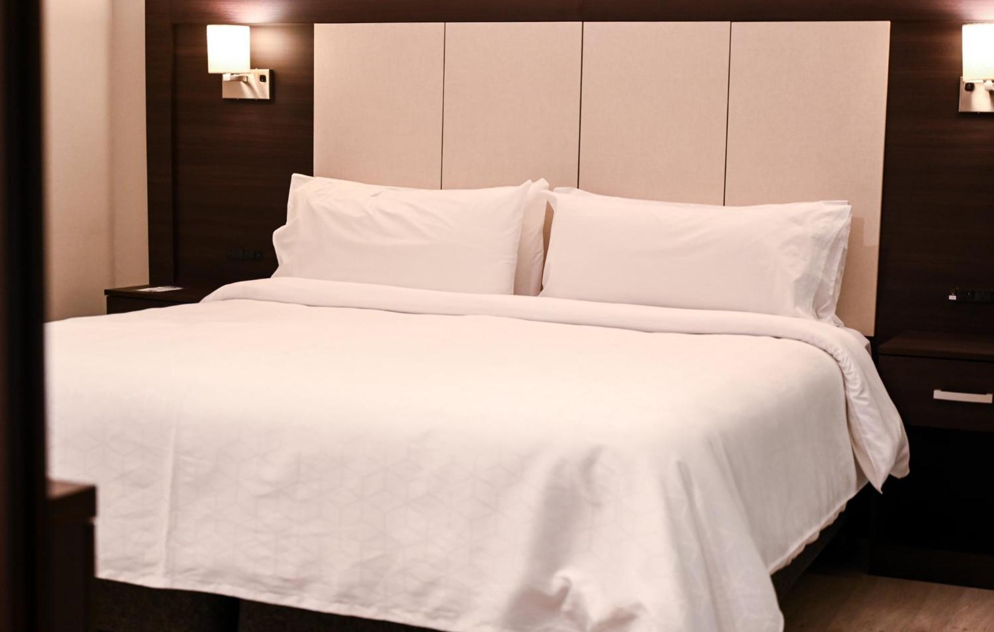Holiday Inn Express Rosario By Ihg מראה חיצוני תמונה