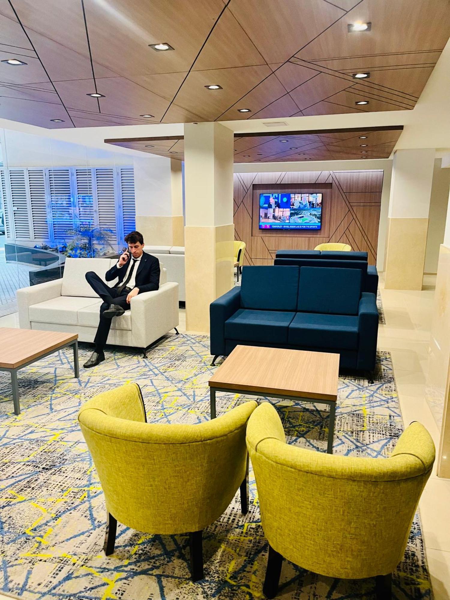 Holiday Inn Express Rosario By Ihg מראה חיצוני תמונה