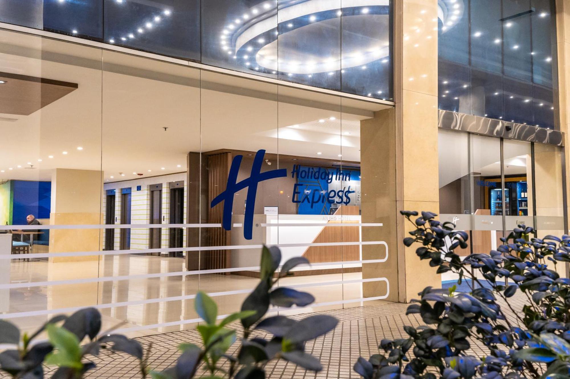 Holiday Inn Express Rosario By Ihg מראה חיצוני תמונה