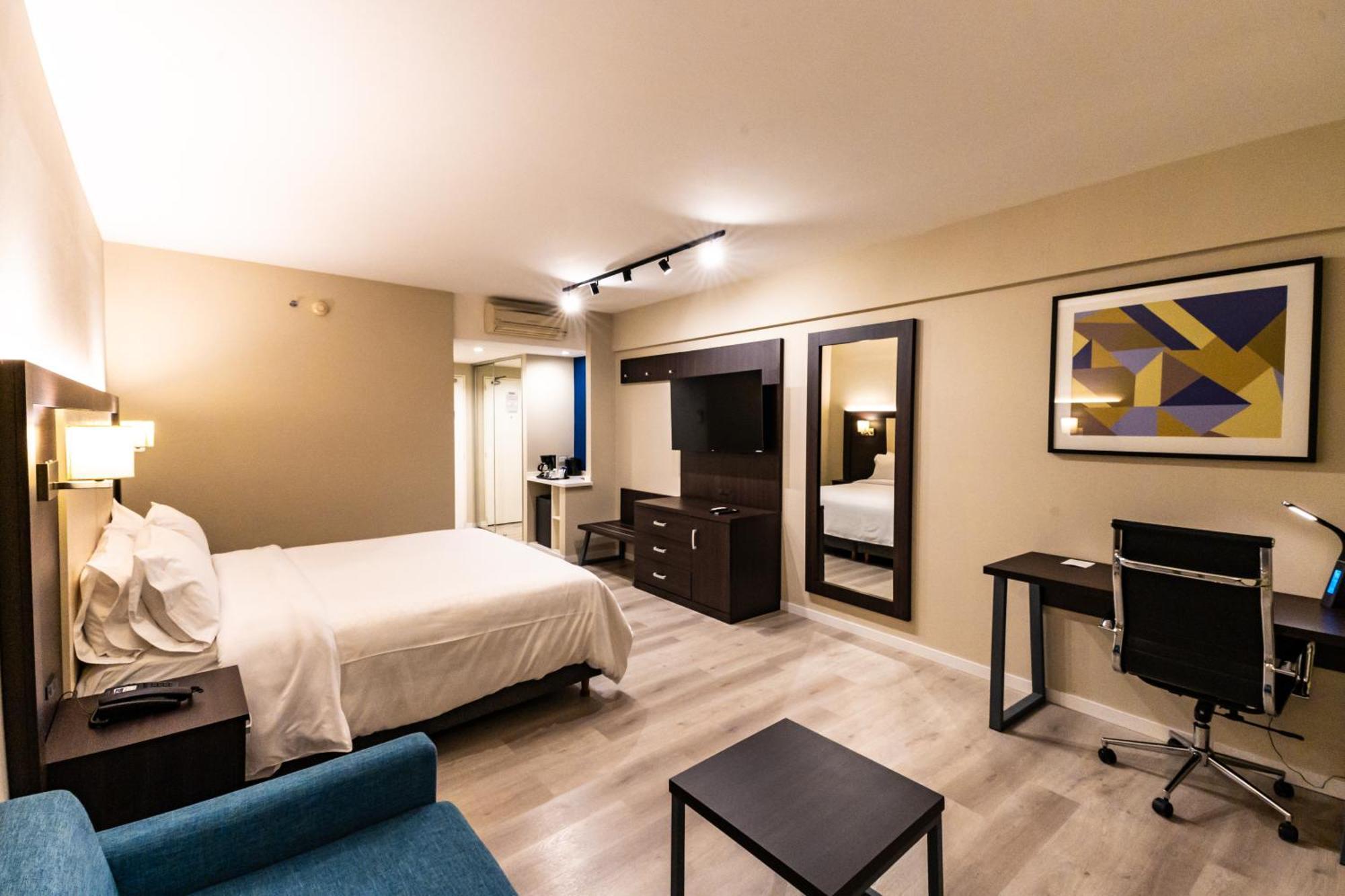 Holiday Inn Express Rosario By Ihg מראה חיצוני תמונה