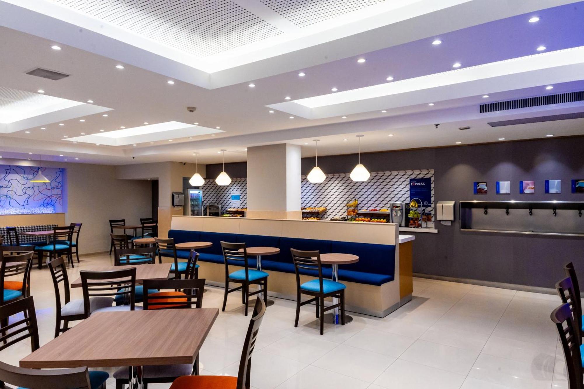 Holiday Inn Express Rosario By Ihg מראה חיצוני תמונה
